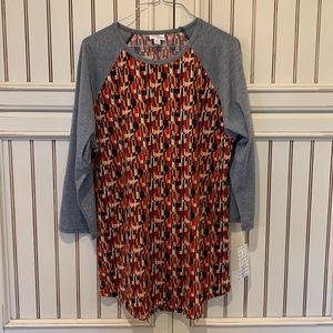 LuLaRoe Randy. Size XL. Sleeves base color gray. Gorgeous reds and oranges.